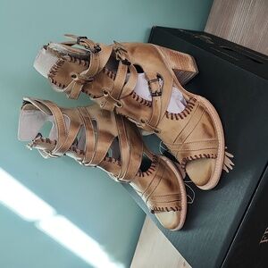 Freebird Brave heeled sandal